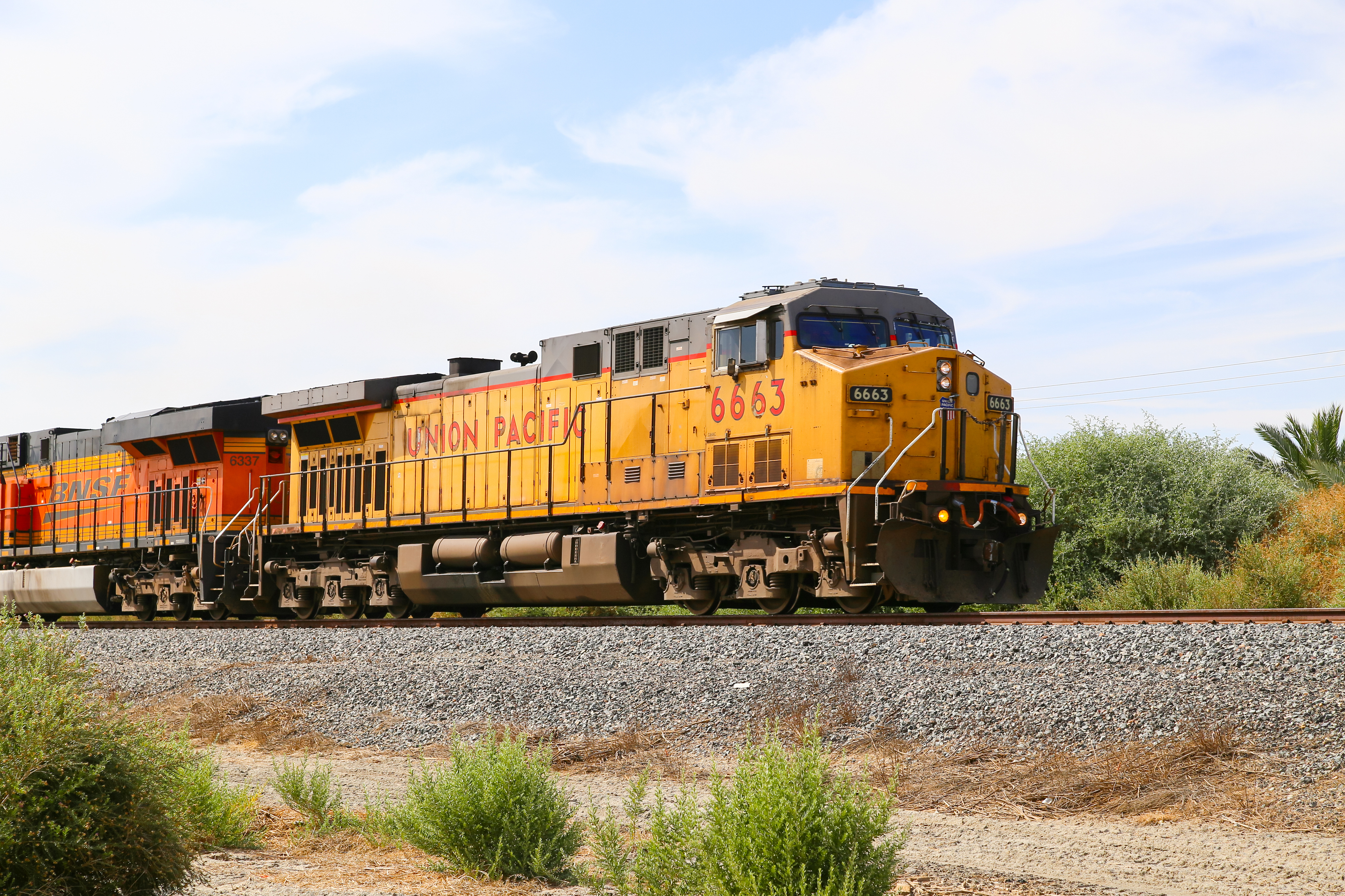 Main railroad line access